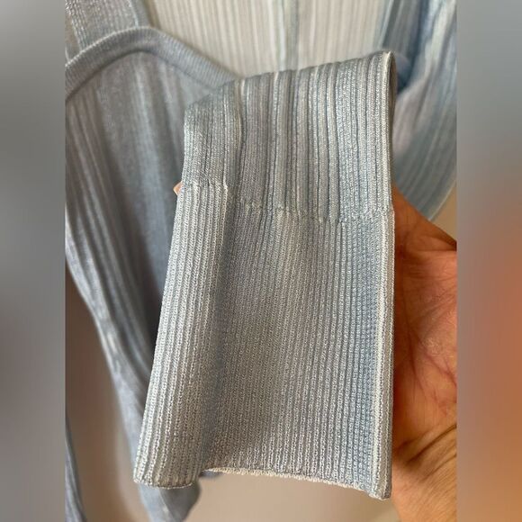 Herve Leger Metallic Ribbed Knit Long Sleeve Top XL – Silver Blue - Picture 3 of 6